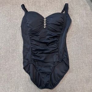💓NWOT One Piece Padded Swim Suit